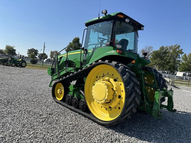 Image of John Deere 8430T equipment image 4