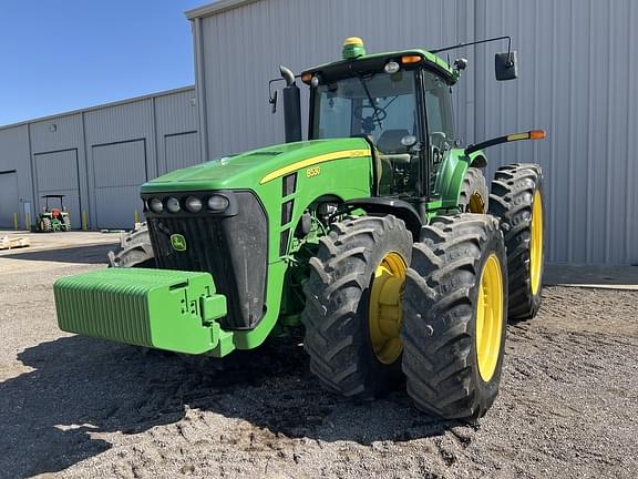 Image of John Deere 8530 equipment image 4