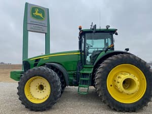 2009 John Deere 8530 Image