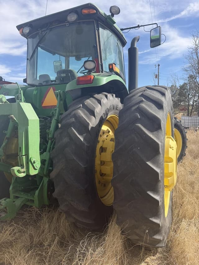 Image of John Deere 8530 equipment image 4