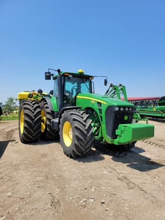 Main image John Deere 8530