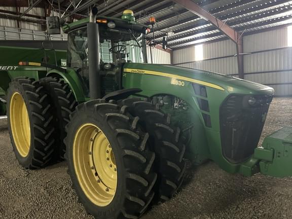 Image of John Deere 8530 Primary image