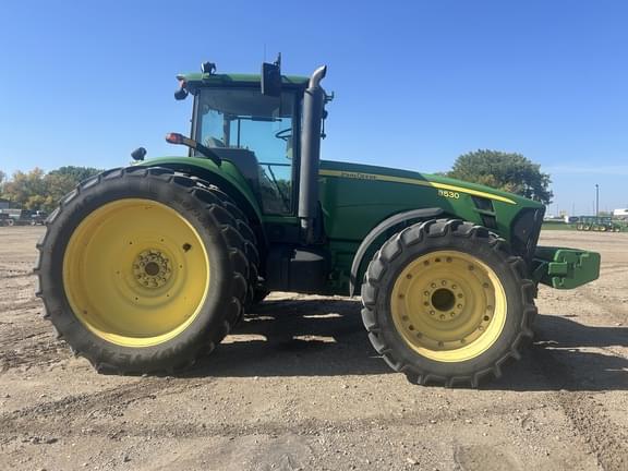 Image of John Deere 8530 equipment image 3