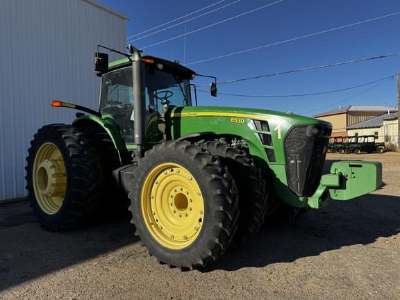 Image of John Deere 8530 Primary image