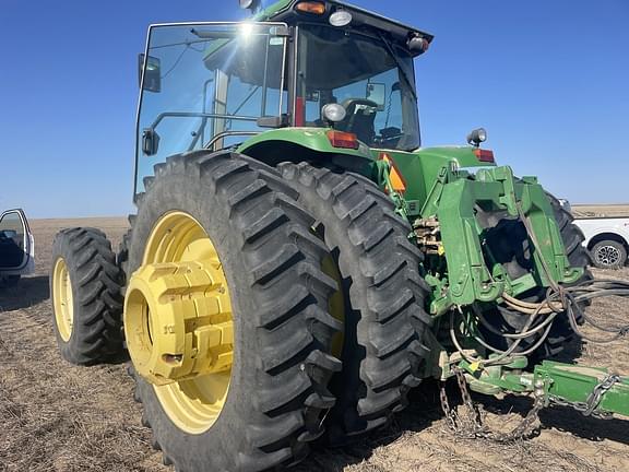 Image of John Deere 8530 equipment image 4