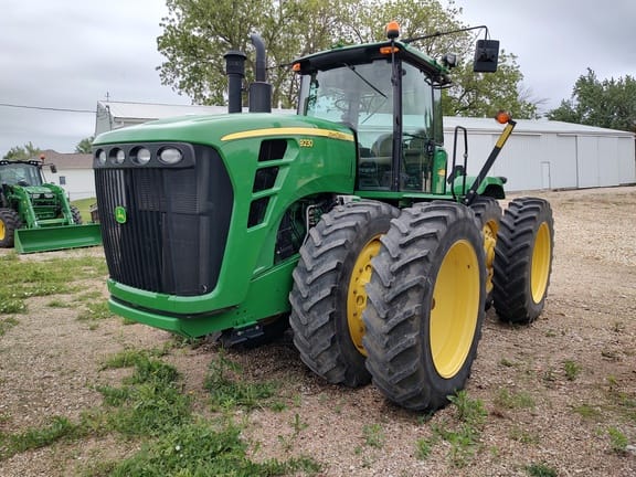 Main image John Deere 9230