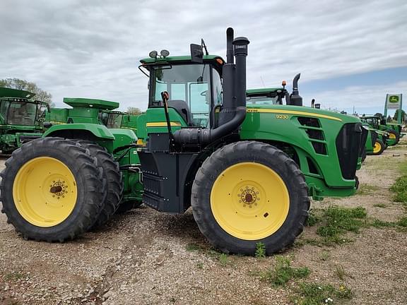 Image of John Deere 9230 equipment image 2