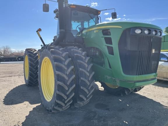Image of John Deere 9230 equipment image 1