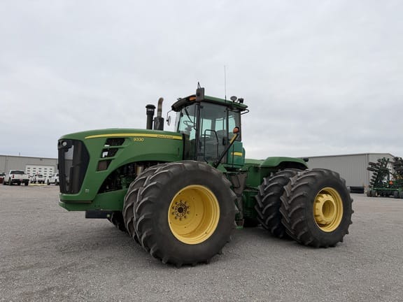 2009 John Deere 9330 Equipment Image0