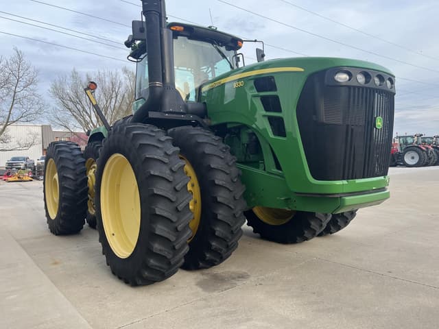 Image of John Deere 9330 equipment image 3