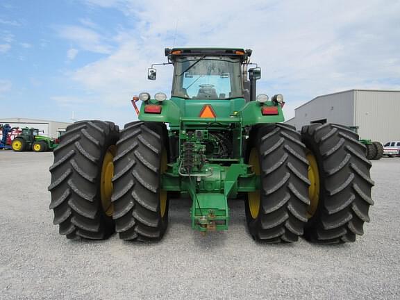 Image of John Deere 9330 equipment image 3