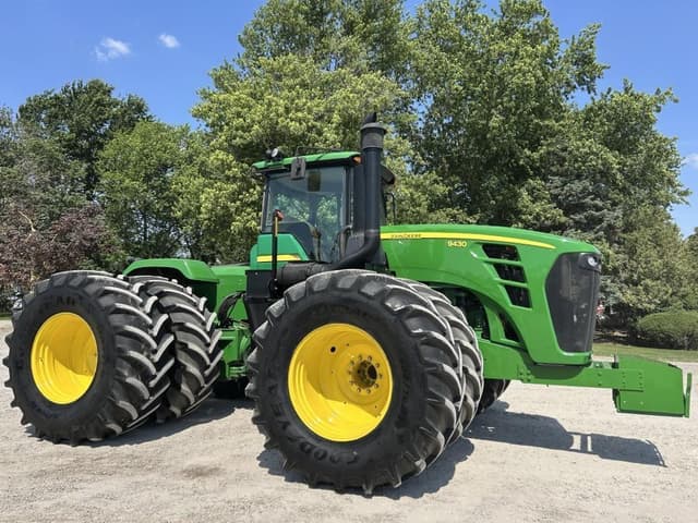 Image of John Deere 9430 equipment image 1