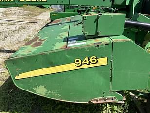 Main image John Deere 946 9