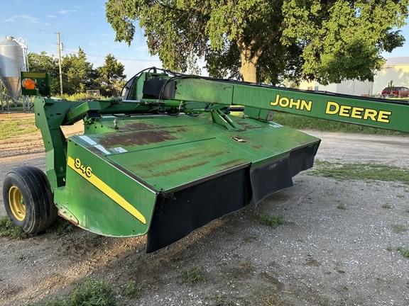Image of John Deere 946 equipment image 1