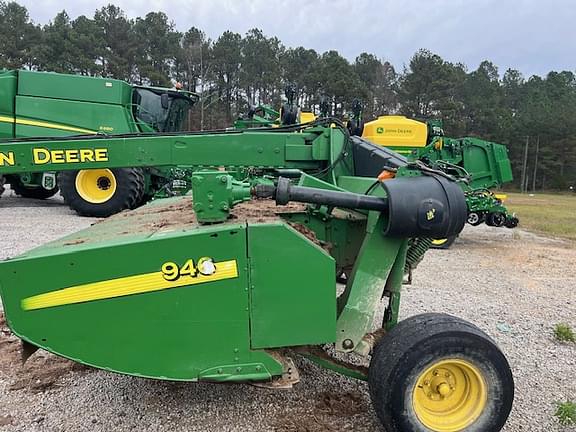 Image of John Deere 946 equipment image 3