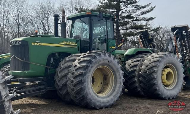 Image of John Deere 9520 equipment image 2