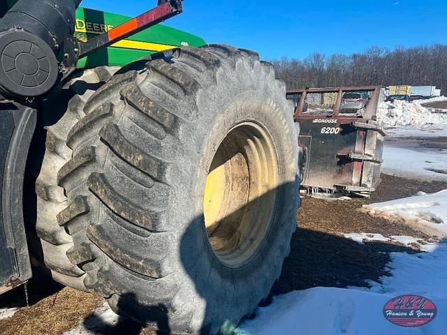 Image of John Deere 9520 equipment image 3