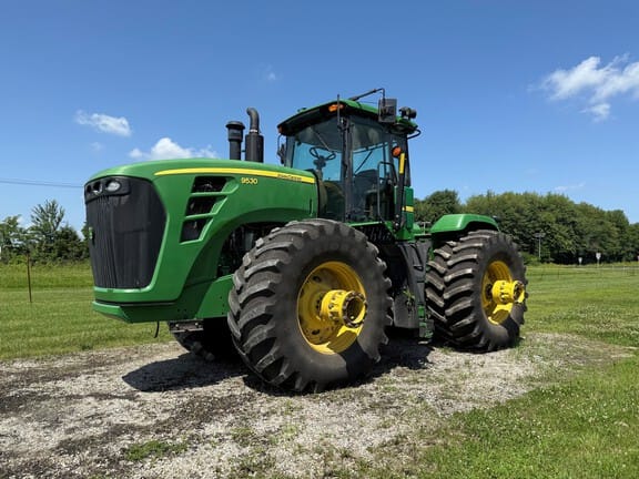 2009 John Deere 9530 Equipment Image0
