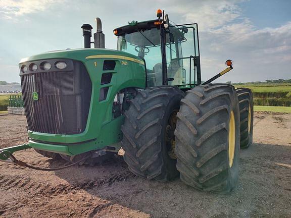 Image of John Deere 9530 Primary image