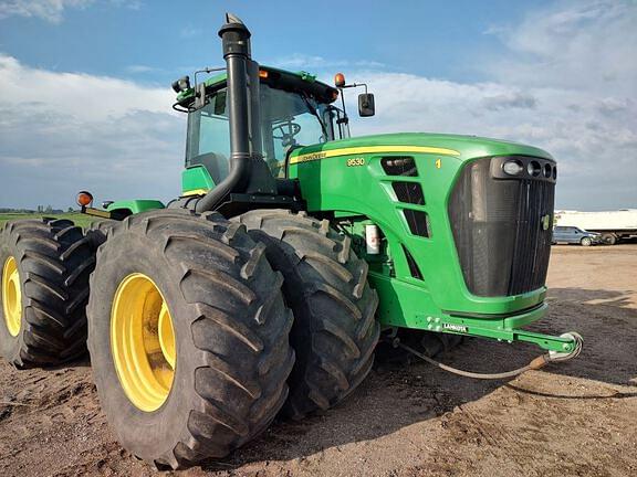 Image of John Deere 9530 equipment image 2