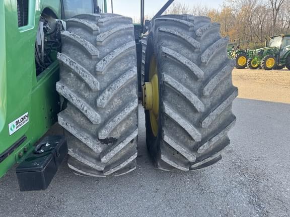 Image of John Deere 9530 equipment image 3