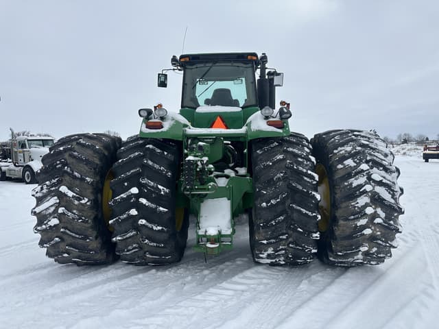 Image of John Deere 9530 equipment image 4