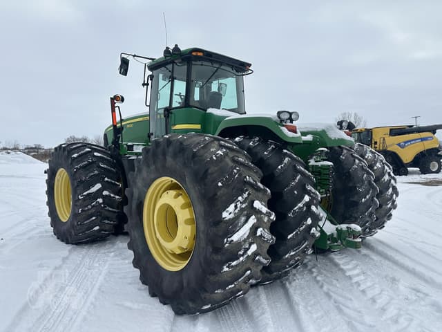 Image of John Deere 9530 equipment image 3