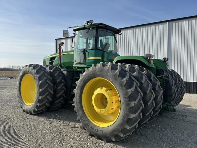 Image of John Deere 9530 equipment image 4