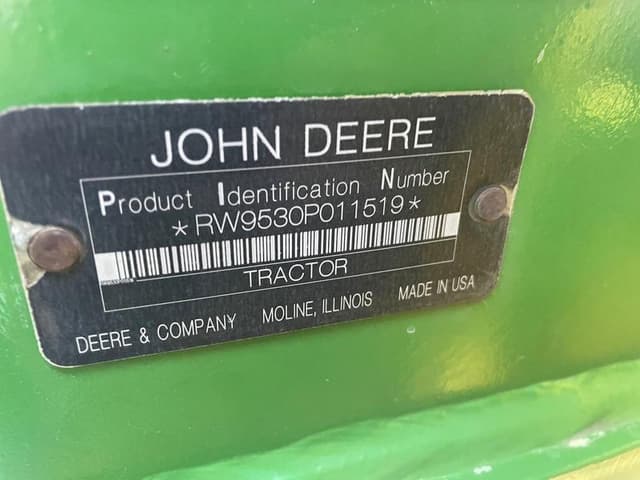 Image of John Deere 9530 equipment image 1