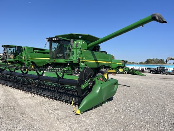 Image of John Deere 9570 STS equipment image 1