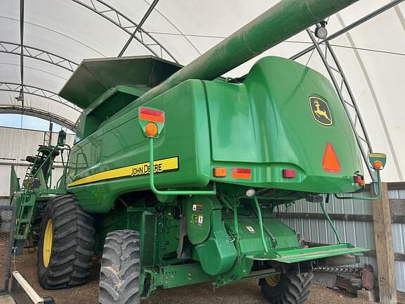 Image of John Deere 9570 STS equipment image 2