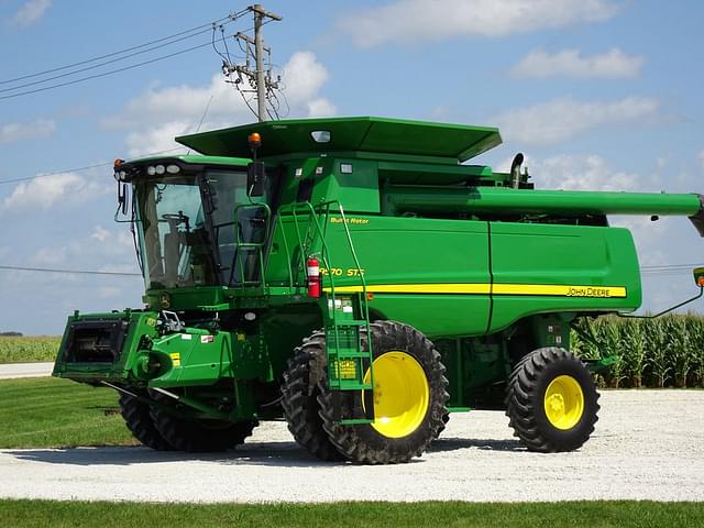 Image of John Deere 9570 STS equipment image 1