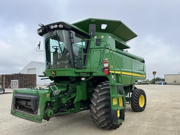 Image of John Deere 9570 STS equipment image 3