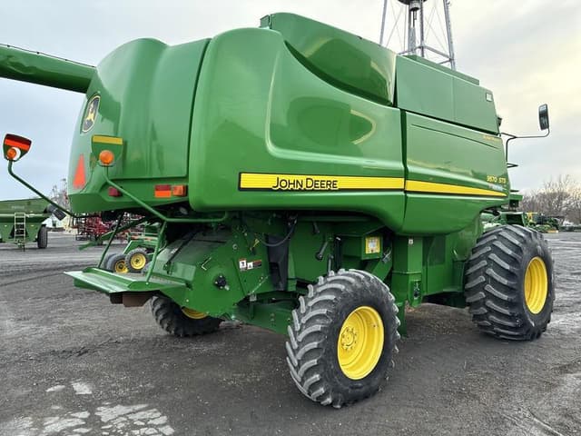 Image of John Deere 9570 STS equipment image 3