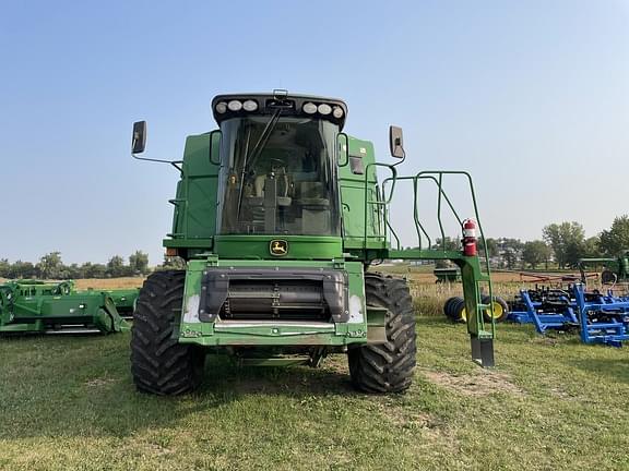 Image of John Deere 9570 STS equipment image 3