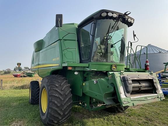 Image of John Deere 9570 STS equipment image 2