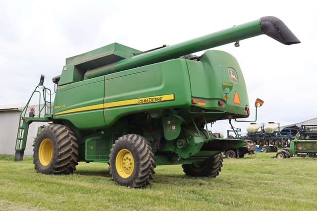 Image of John Deere 9570 STS equipment image 4
