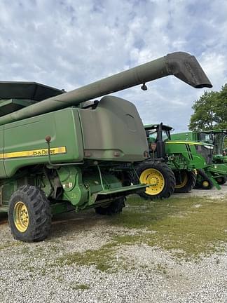 Image of John Deere 9670 STS equipment image 4