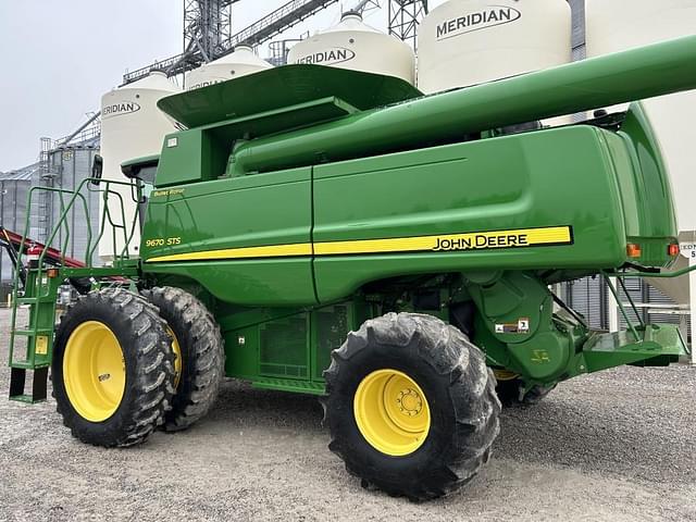Image of John Deere 9670 STS equipment image 4