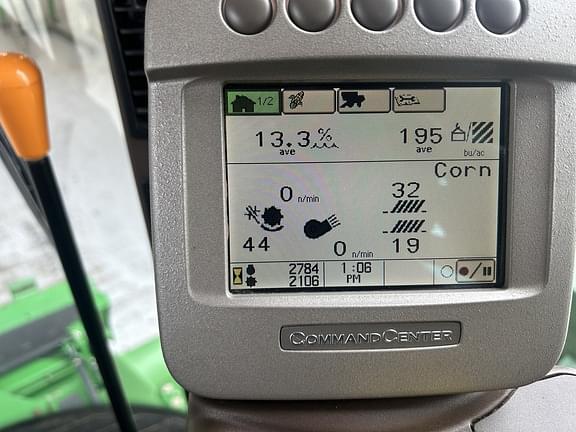 Image of John Deere 9670 STS equipment image 2