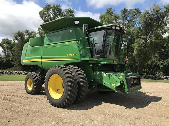 Image of John Deere 9670 STS Primary image