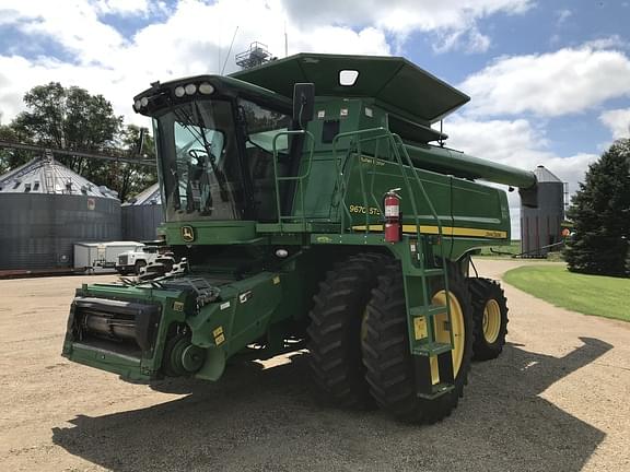 Image of John Deere 9670 STS equipment image 2