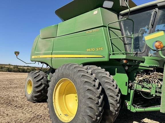 Image of John Deere 9670 STS Primary image