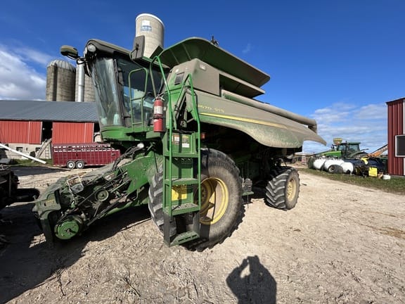 2009 John Deere 9670 STS Equipment Image0