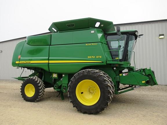 Image of John Deere 9670 STS Primary image