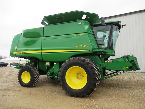 Image of John Deere 9670 STS Primary image