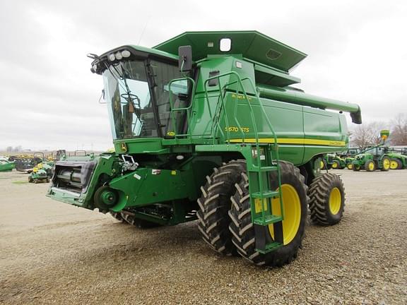 Image of John Deere 9670 STS equipment image 4