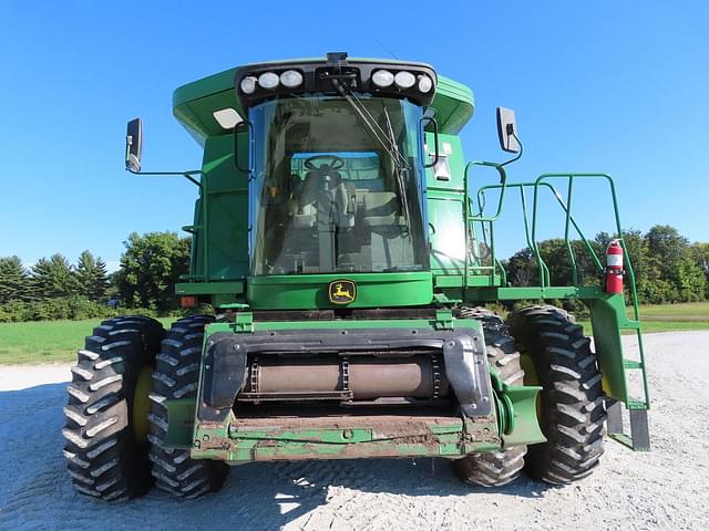 Image of John Deere 9670 STS equipment image 1