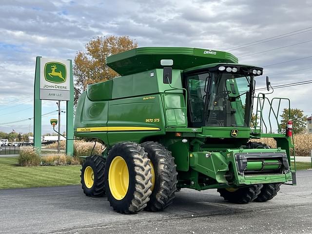 Image of John Deere 9670 STS equipment image 2