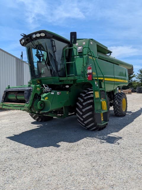 Image of John Deere 9670 STS equipment image 1